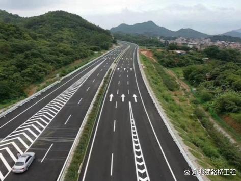 泰安兆强路桥工程 道路标线施工的专业之道
